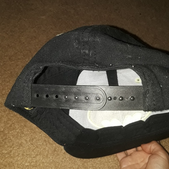 Batman Hat - Picture 2 of 2